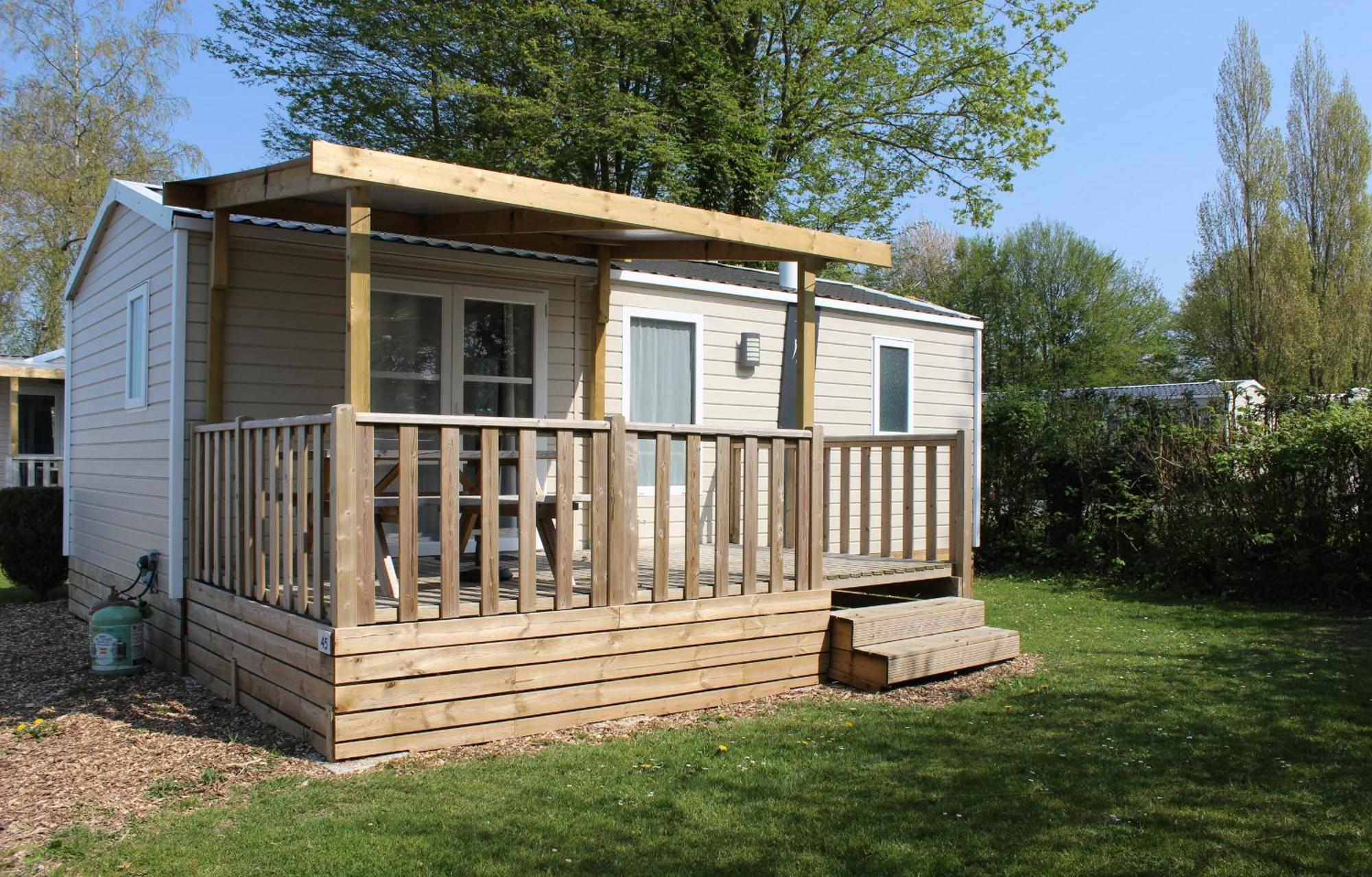 Camping Le Clos De Balleroy Exterior photo